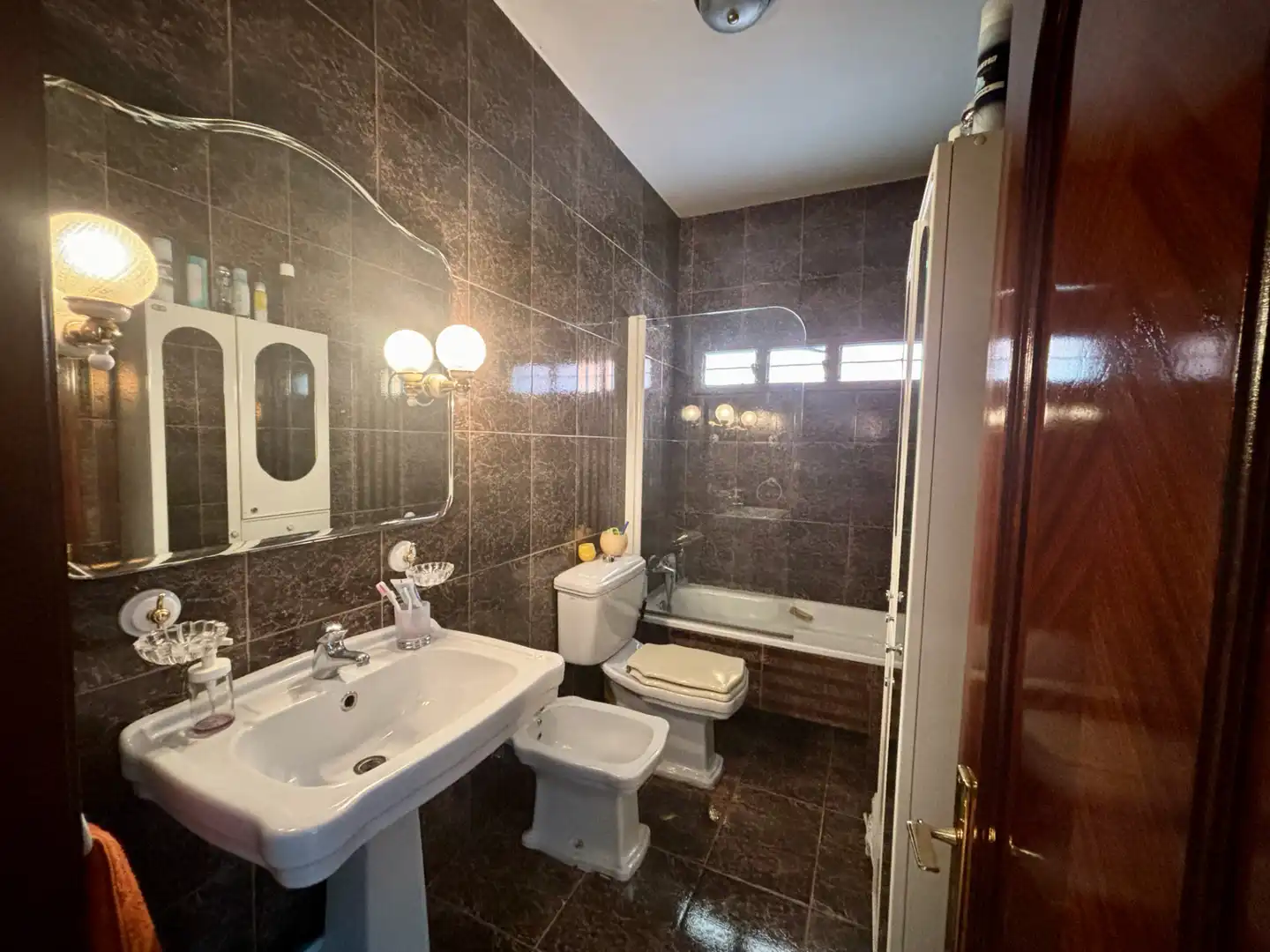 Baño de Edificio en venta en Piloña
