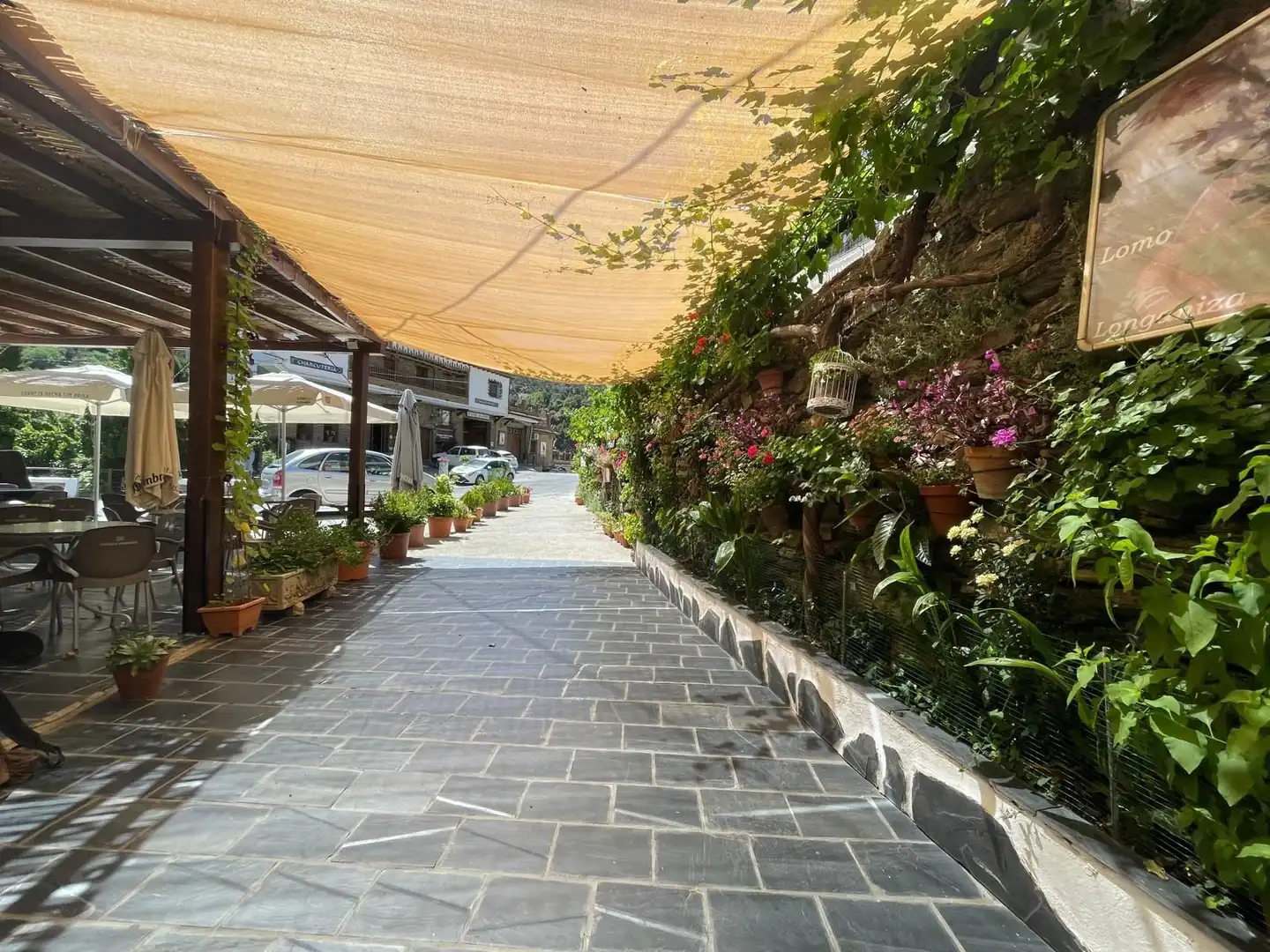 Außenansicht von Geschaftsraum zum Verkauf in Trevélez mit Terrasse und Möbliert