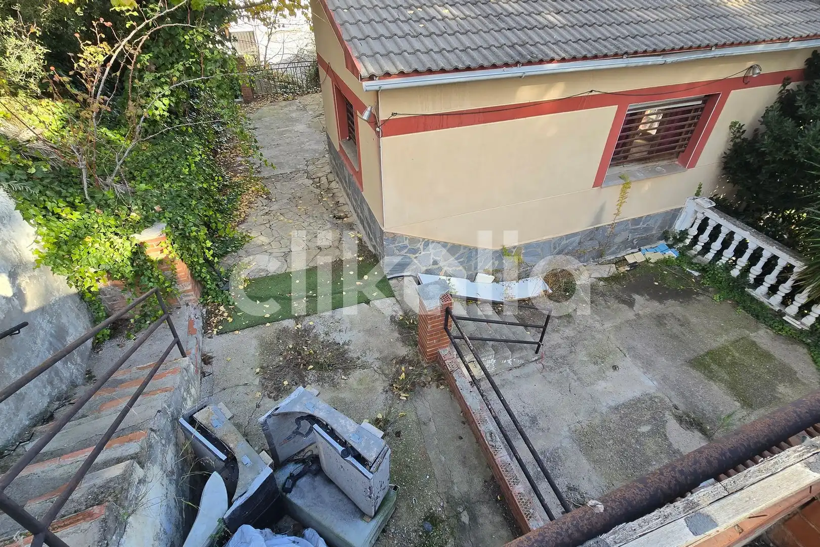Exterior view of Houses for sale in Piera  with Terrace and Storage room