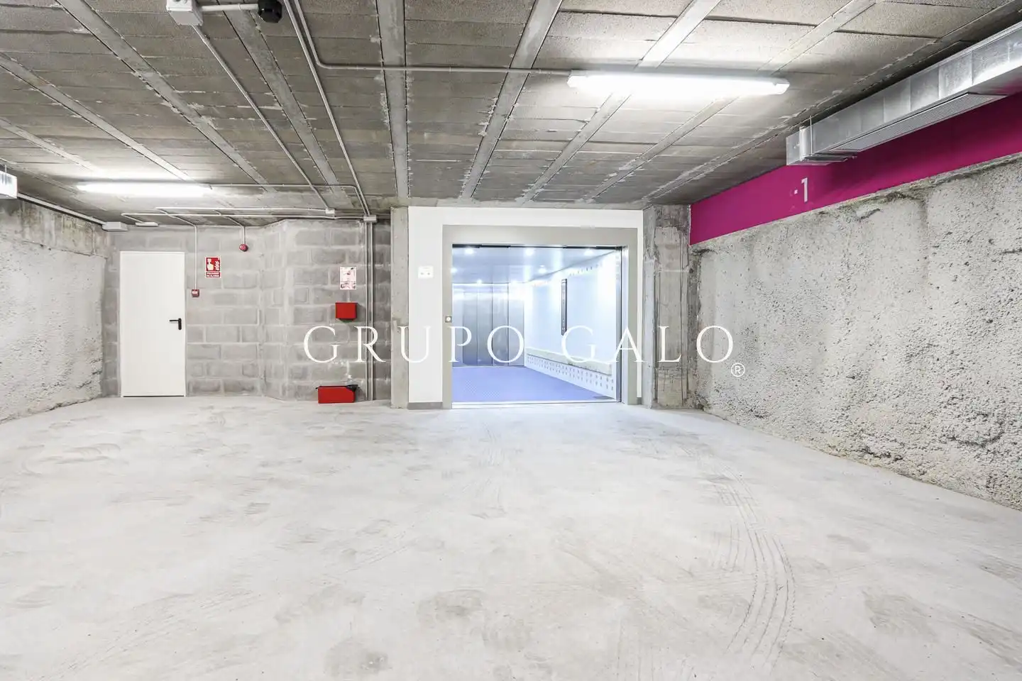 Wohnung zur Miete in Rúa de Bolivia, Plaza España - Corte Inglés