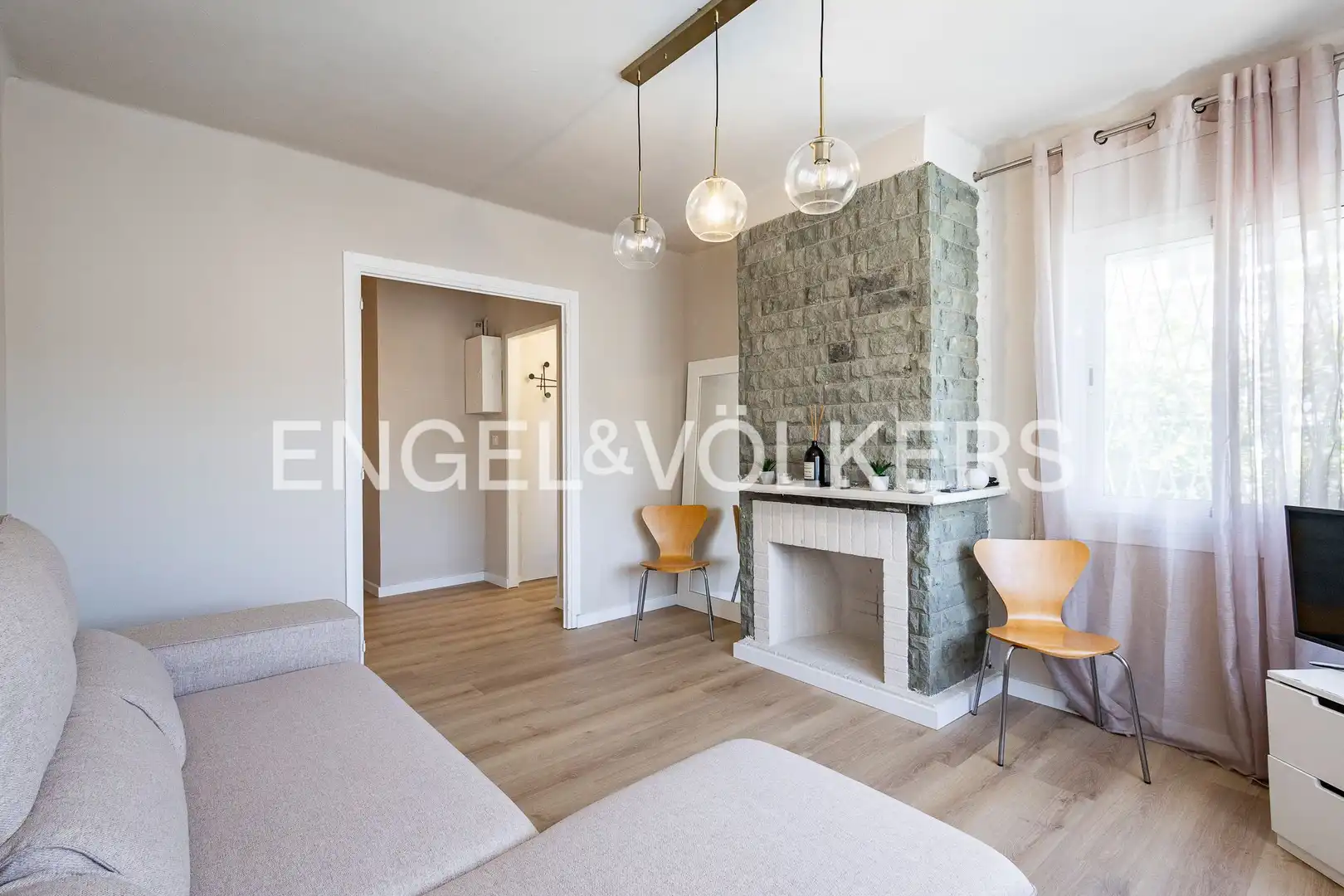Sala d'estar de Casa o xalet en venda en Castelldefels amb Aire condicionat, Calefacció i Parquet