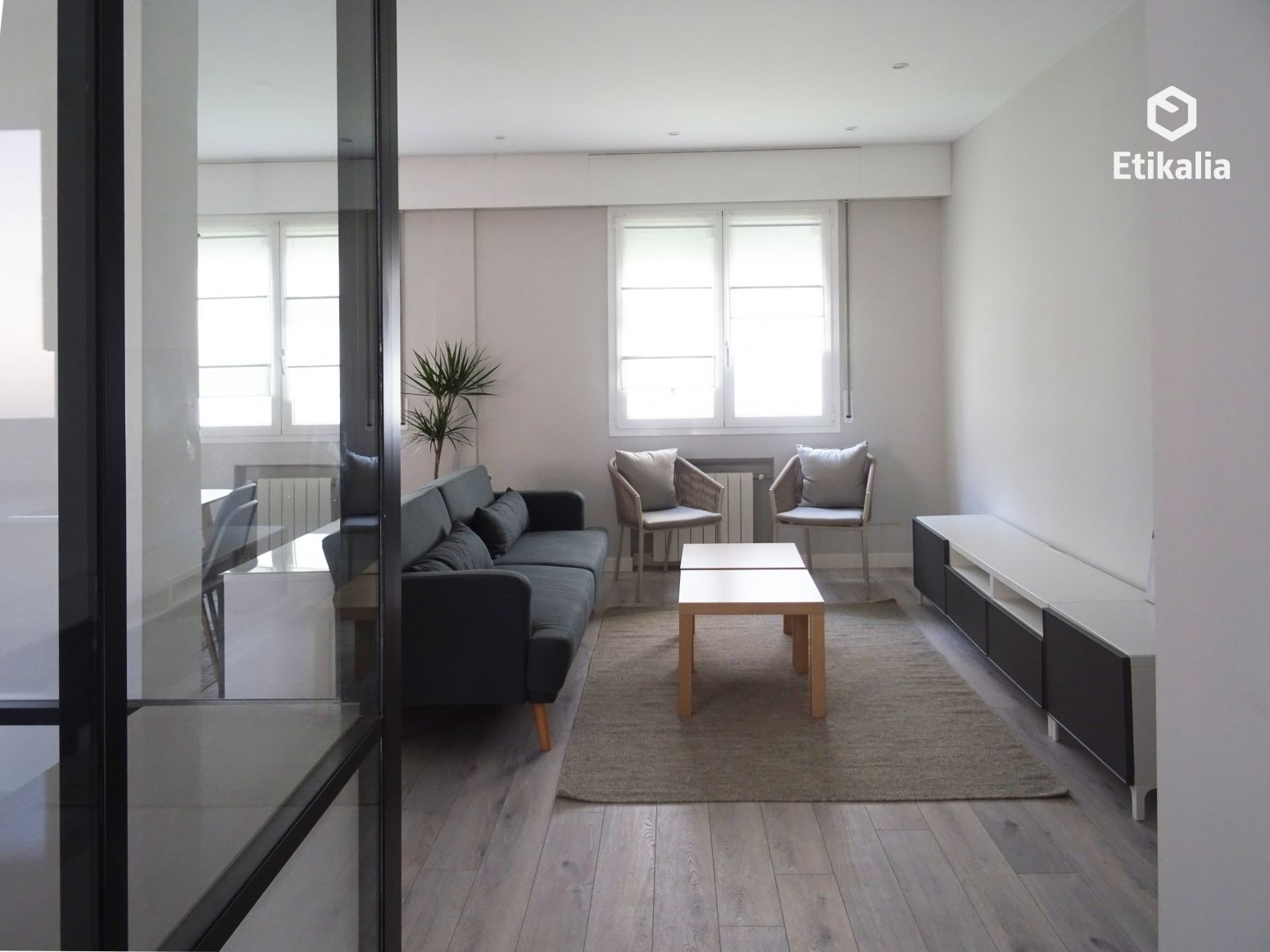 Living room of Flat to rent in Bilbao   with Heating