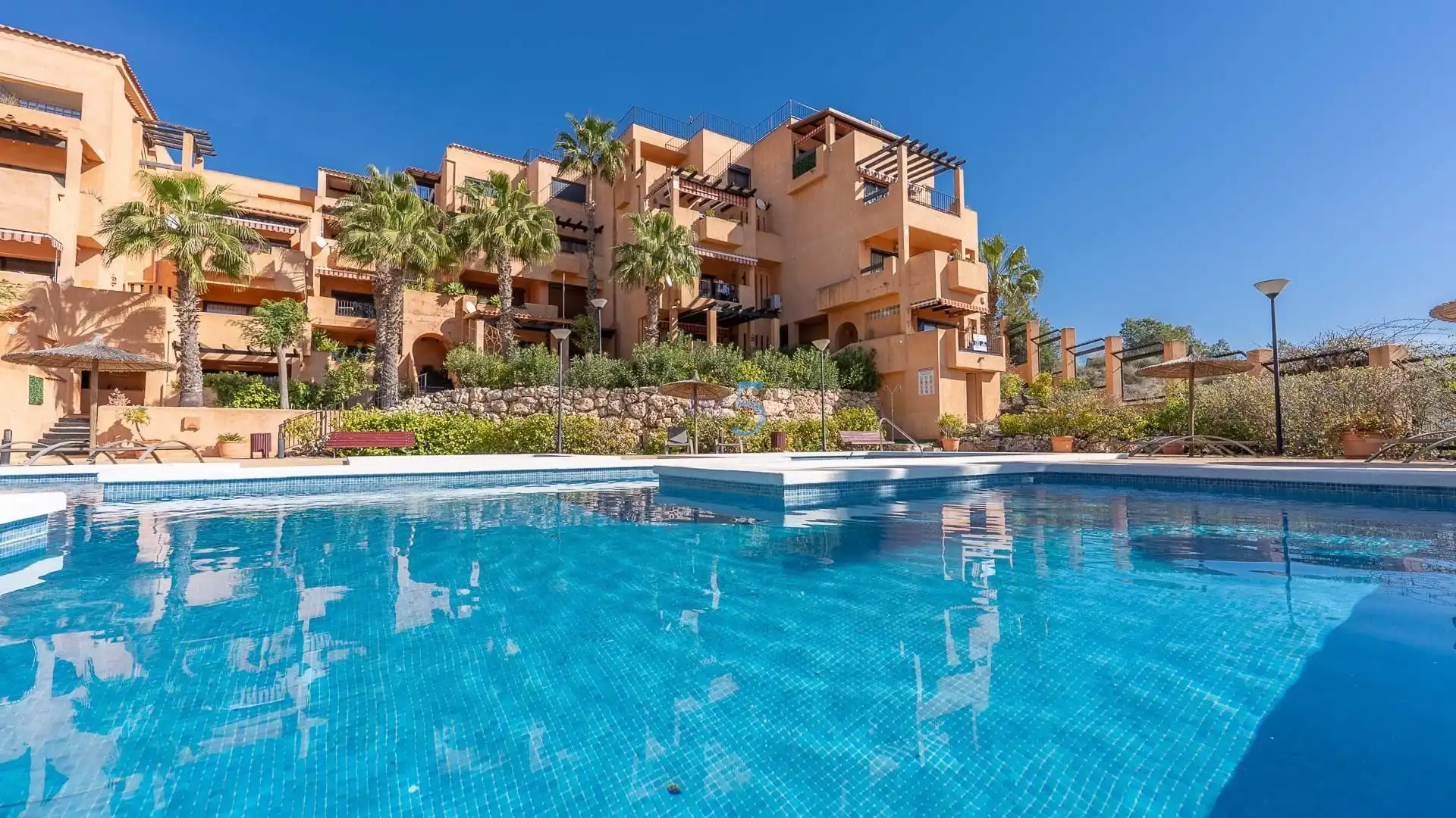 Piso con terraza en venta en Orihuela Costa