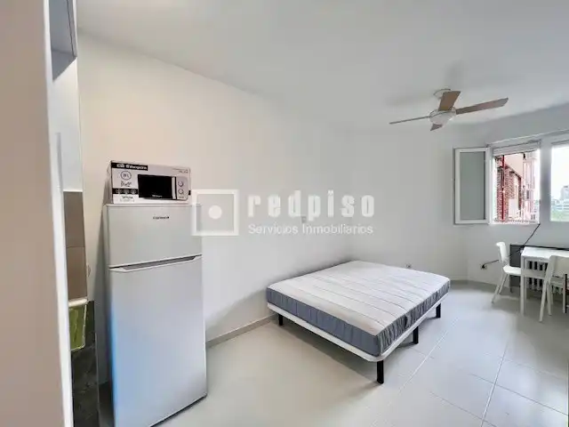 Habitación de Estudio de alquiler en Tetuán