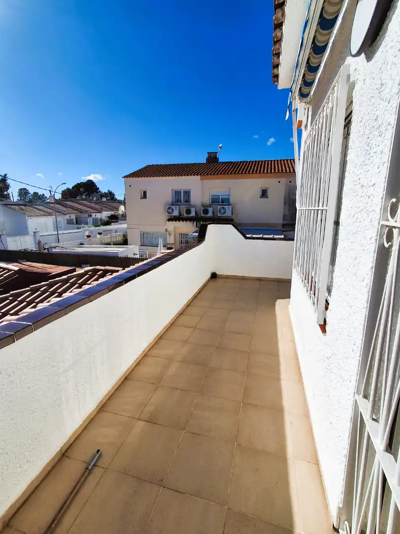 Terrasse von Haus oder Chalet zum Verkauf in Mont-roig del Camp mit Klimaanlage, Heizung und Privatgarten