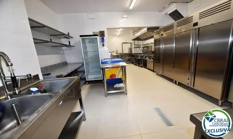 Business premises for sale in Carrer Joan Badosa 24 Bajos 24, imagen 16
