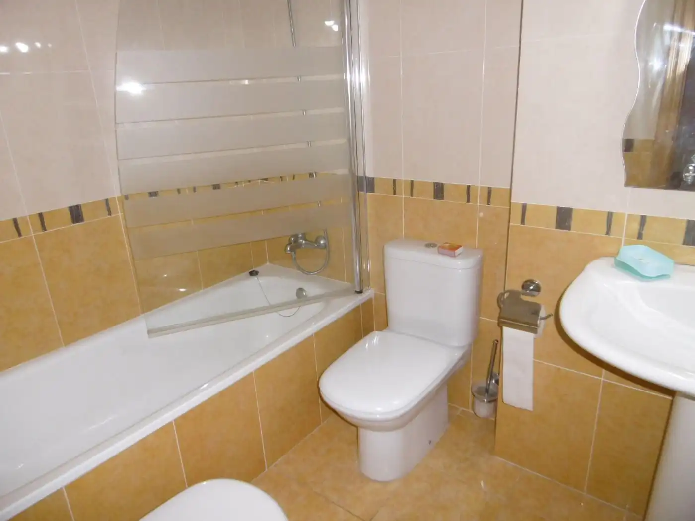 Flat with lift to rent in Oeste, imagen 7