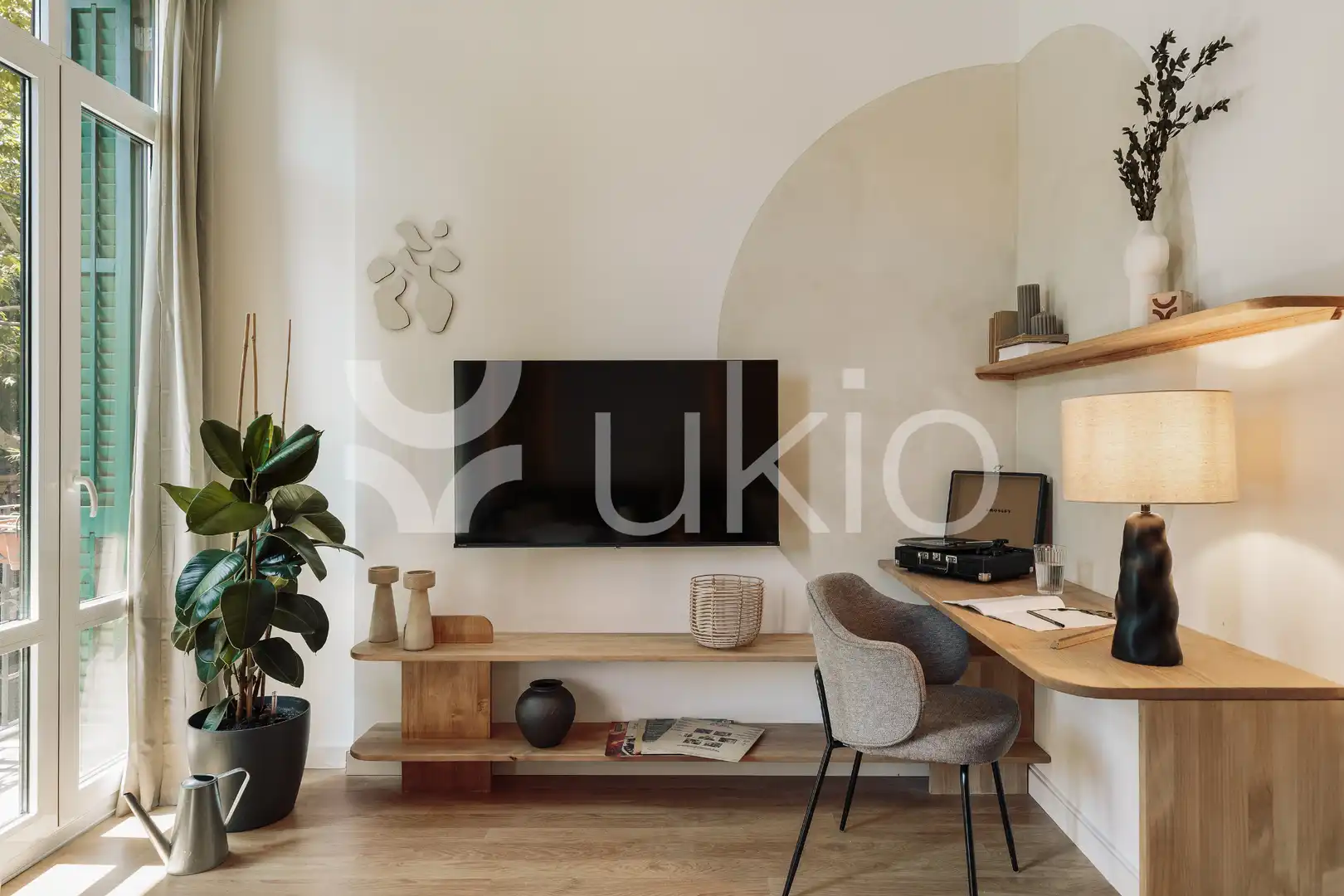 Appartement compact avec terrasse à louer à Carrer de Casanova, imagen 2