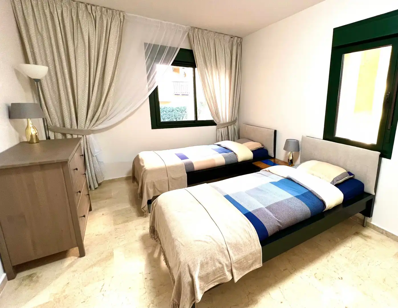 Apartament amb piscina en venda a Estepona Pueblo, imagen 14