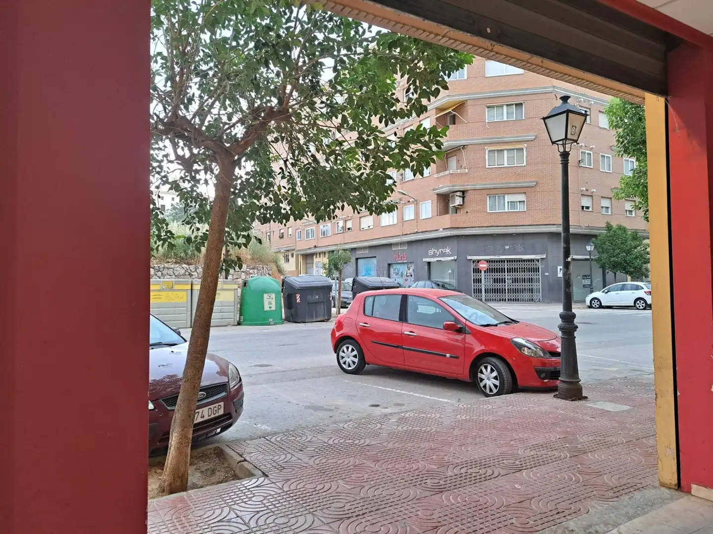 Local de alquiler en Calle del Doctor Víctor Elías Martínez, 21, Requena