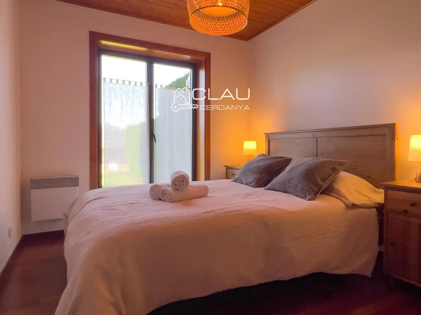 Habitación de Piso de alquiler en Osséja con Calefacción, Jardín privado y Parquet