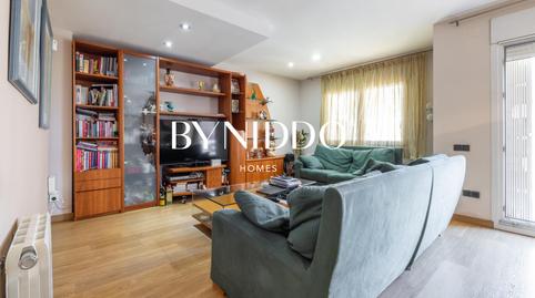 Foto 3 de Casa adosada en venda a La Teixonera, Barcelona