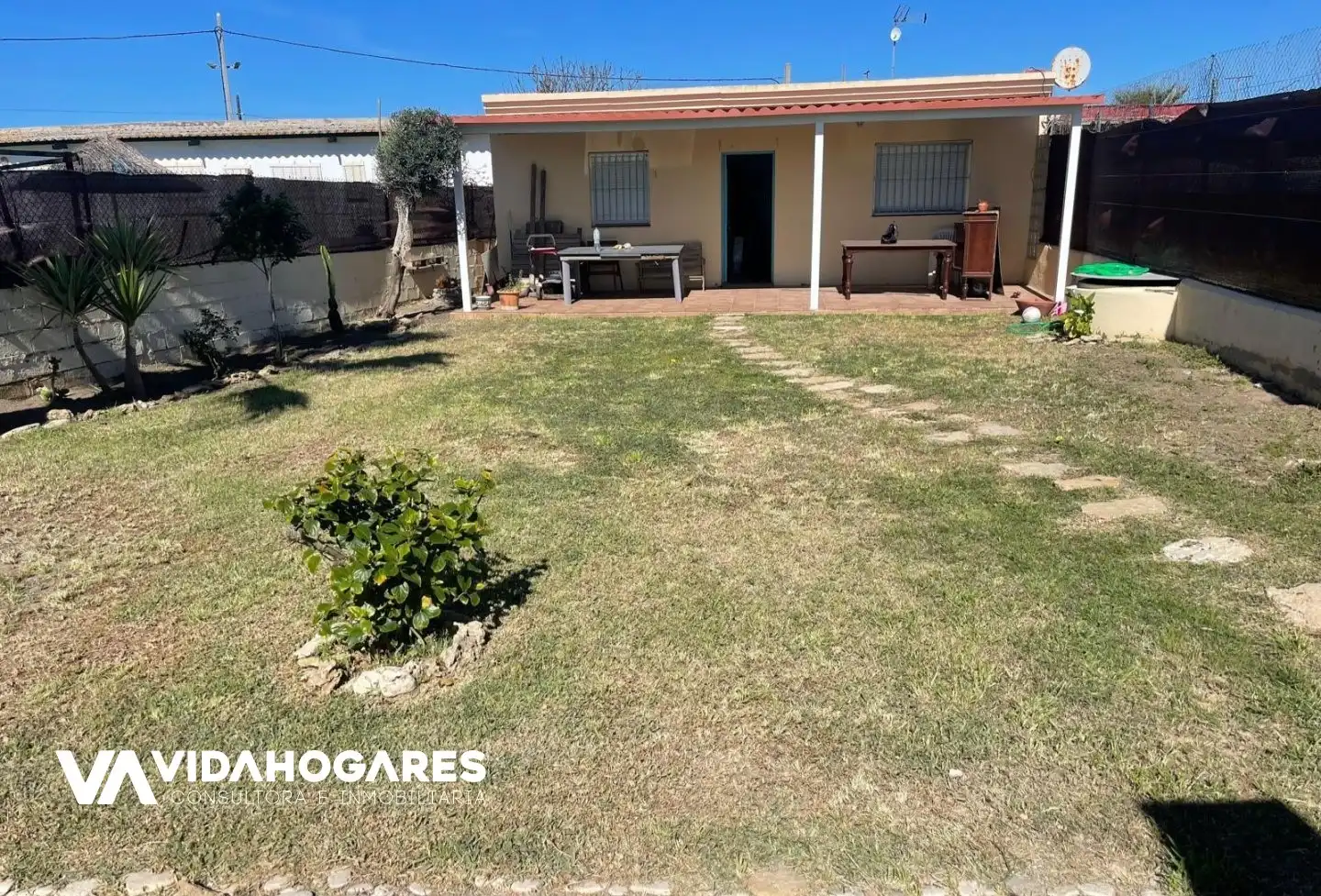 Jardí de Finca rústica en venda en Rota