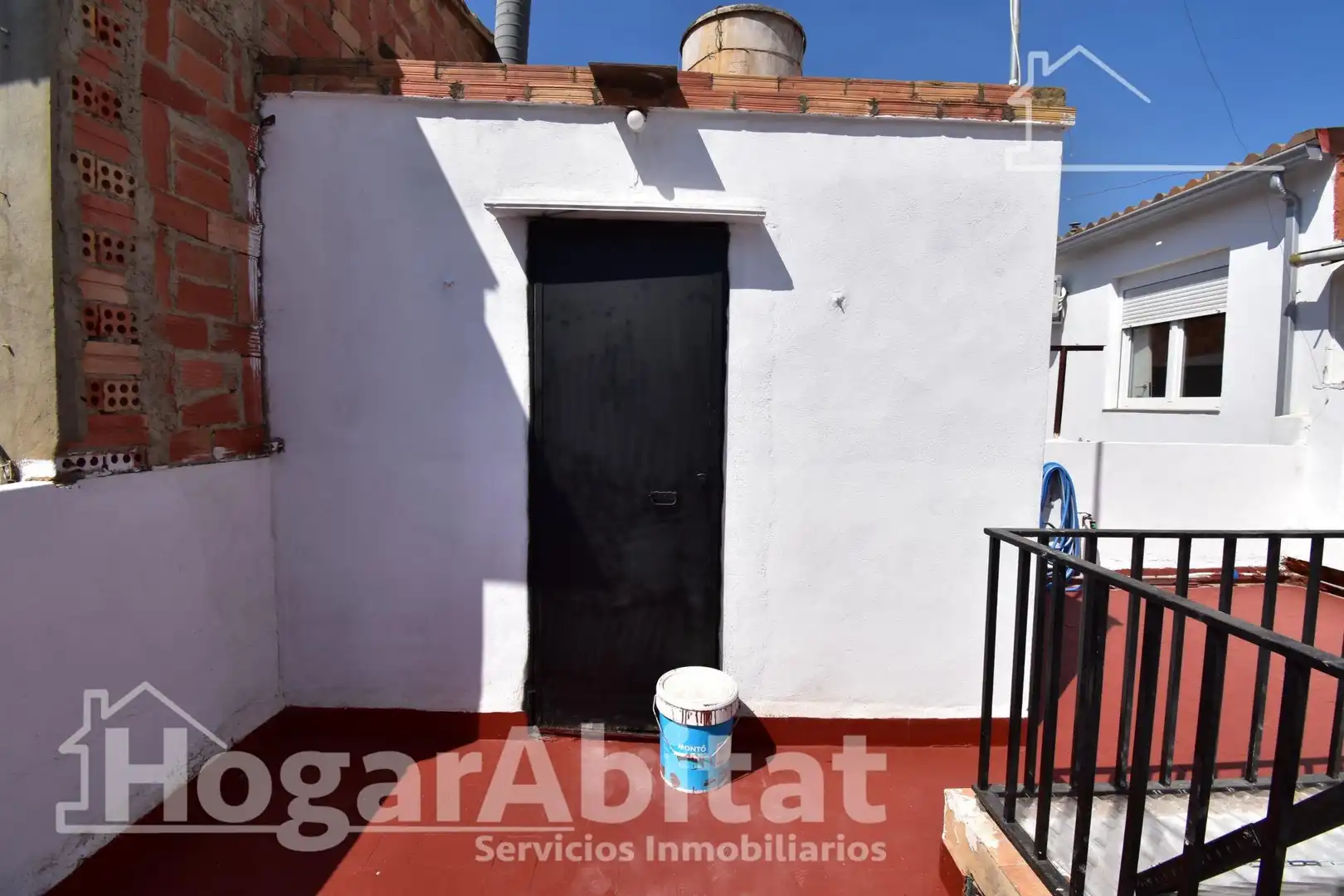 Vista exterior de Piso en venta en Catarroja con Aire acondicionado, Calefacción y Terraza
