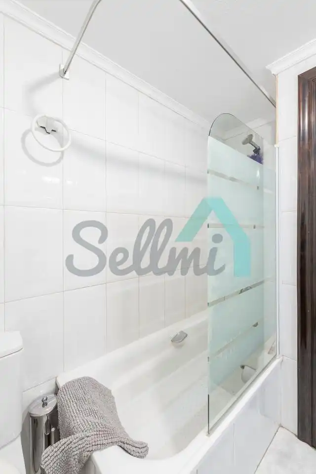 Flat for rent in Carreño Miranda, Masip