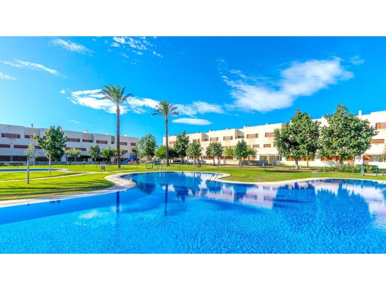 Außenansicht von Maisonette zum Verkauf in San Jorge / Sant Jordi mit Klimaanlage, Heizung und Terrasse