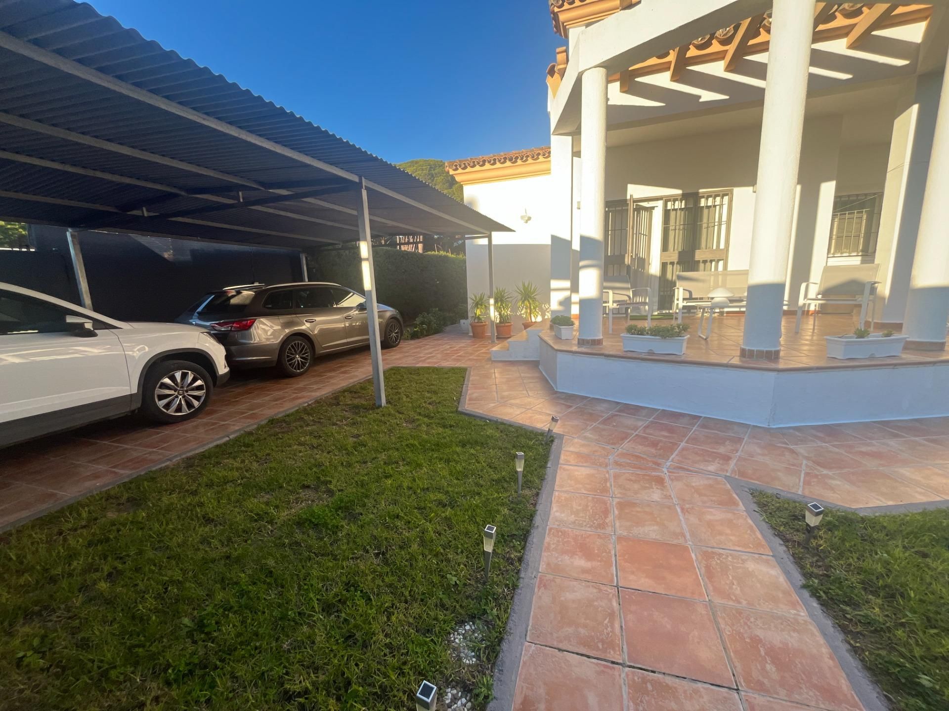 Terrassa de Casa o xalet de lloguer en El Puerto de Santa María amb Jardí privat i Piscina comunitària