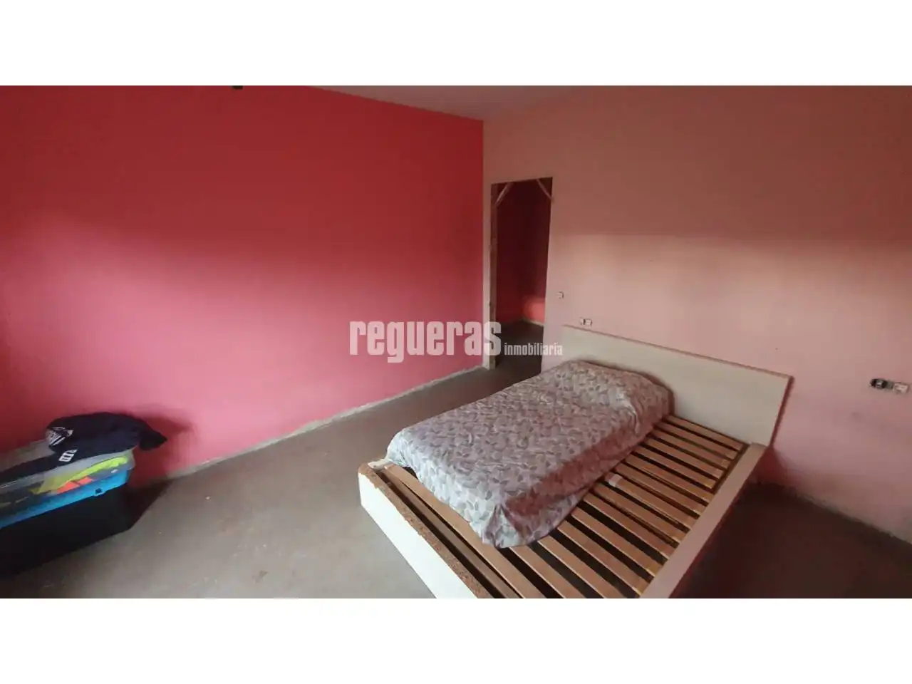 Dormitori de Casa o xalet en venda en Illas amb Jardí privat i Terrassa