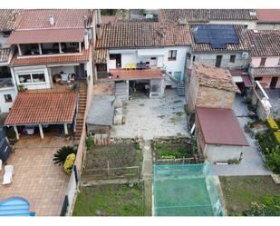 Vista exterior de Casa o xalet en venda en Les Planes d'Hostoles amb Aire condicionat, Calefacció i Jardí privat