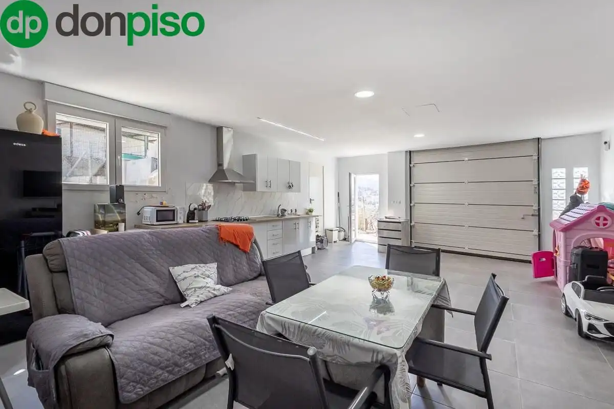 House with garden for sale in Calle MOLINILLO, imagen 4