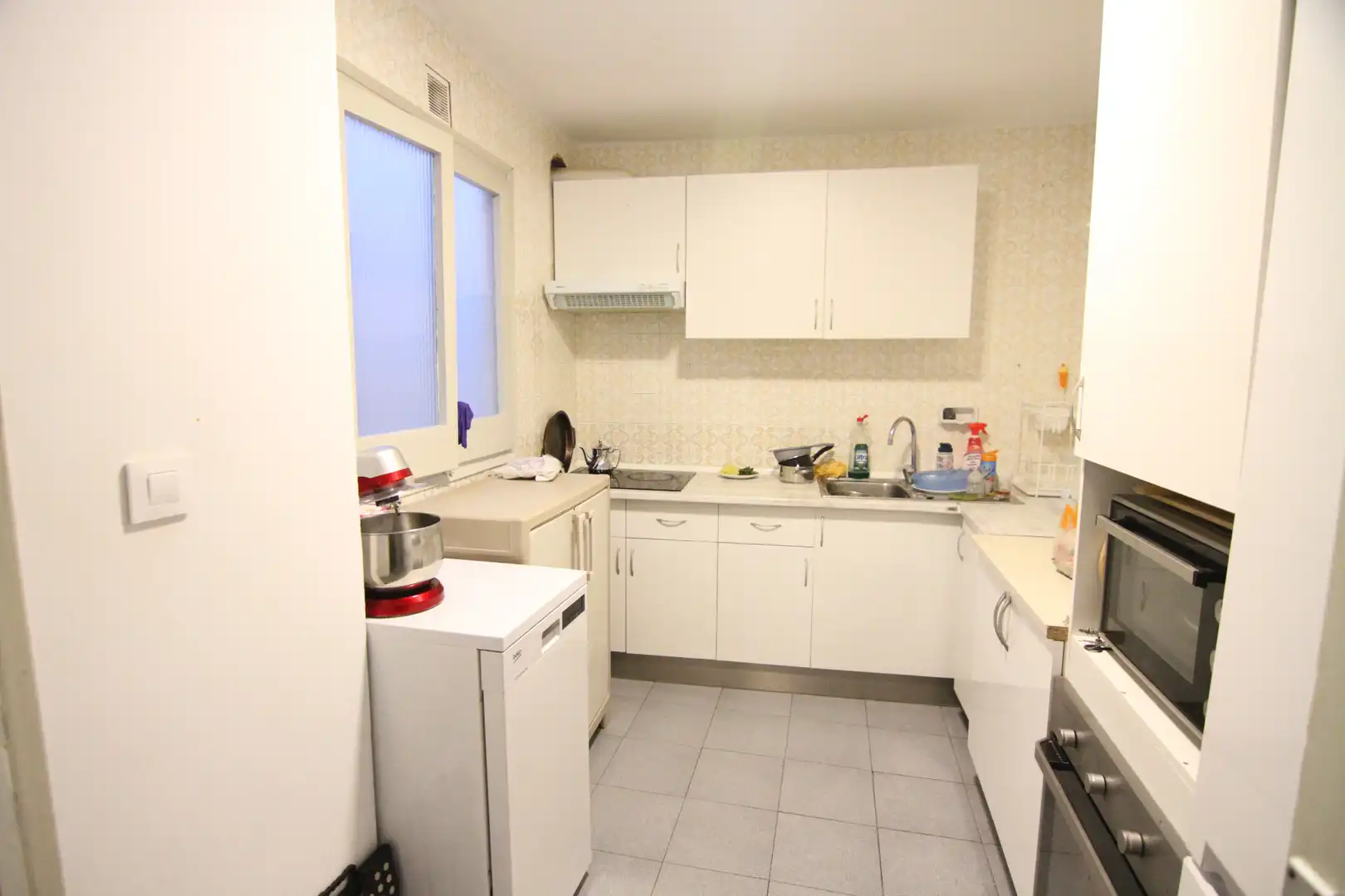 Cuina de Casa o xalet en venda en Olesa de Montserrat amb Parquet, Terrassa i Forn