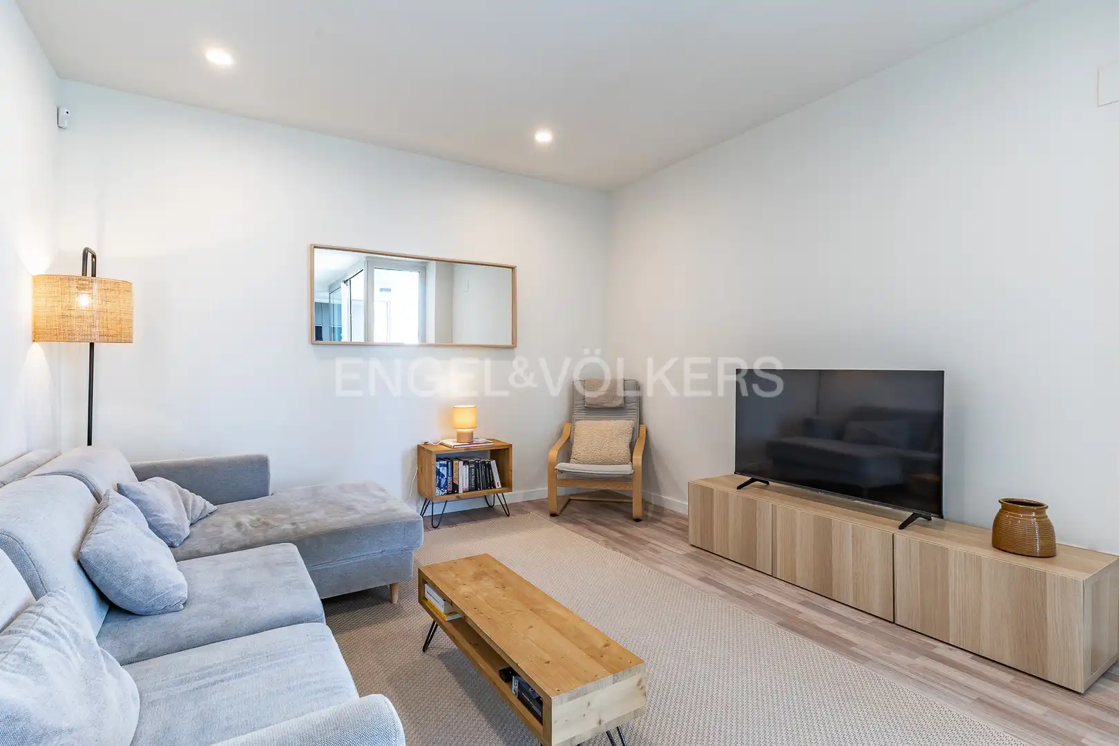 Living room of Flat for sale in Sant Adrià de Besòs  with Air Conditioner, Heating and Parquet flooring