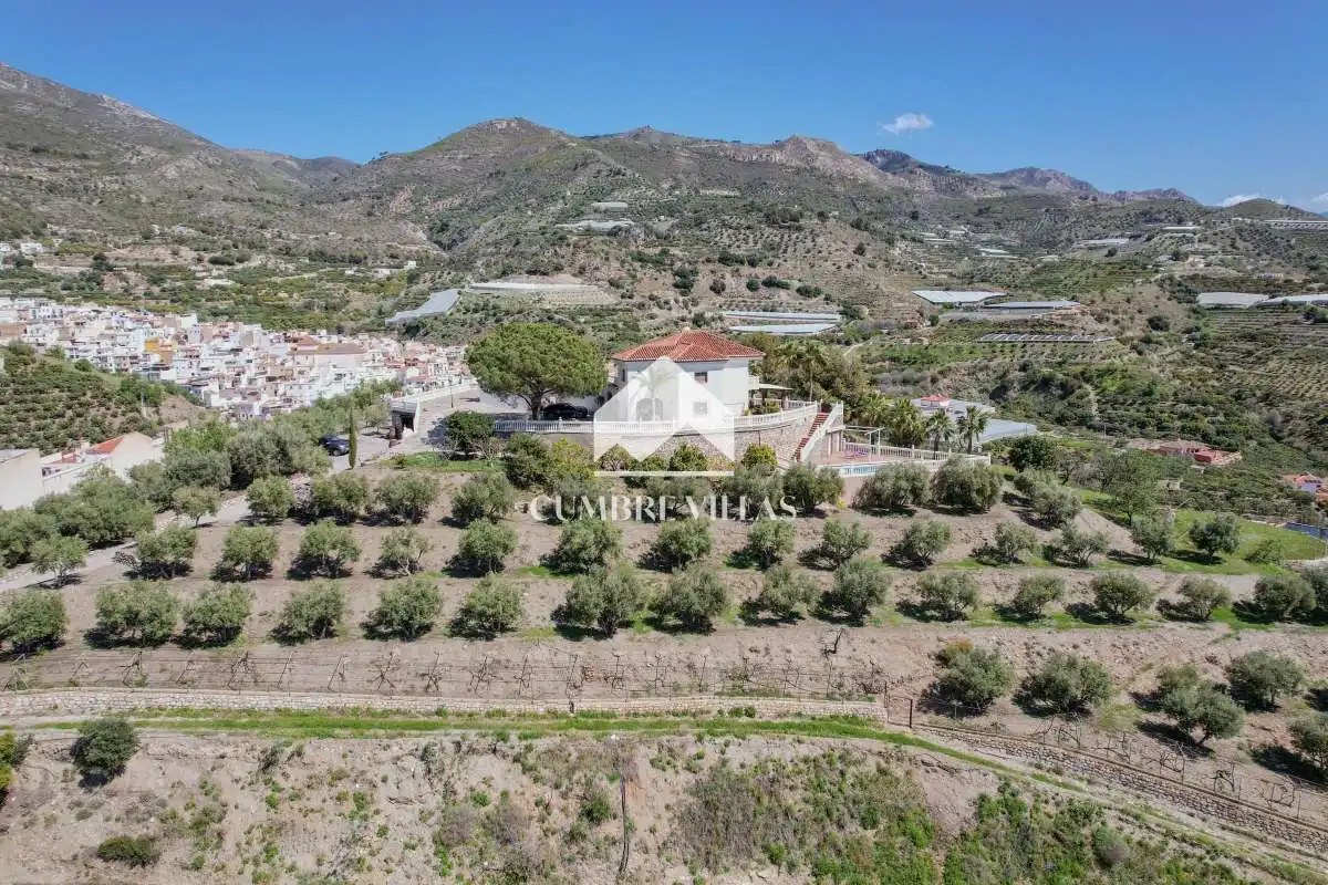Casa rústica amb jardí en venda a Ítrabo, imagen 61