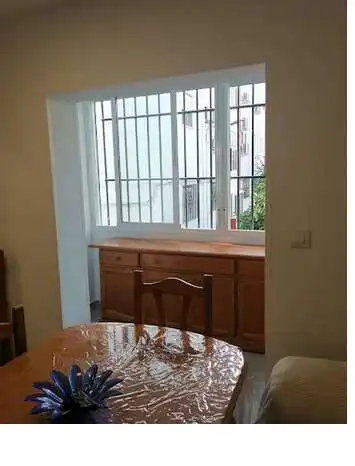 Comedor de Piso para compartir en Sevilla con Amueblado