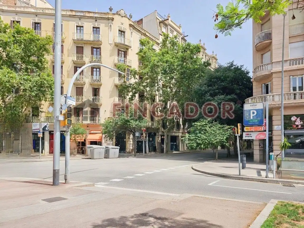 Exterior view of Flat for sale in Barcelona  with Air Conditioner, Heating and Parquet flooring
