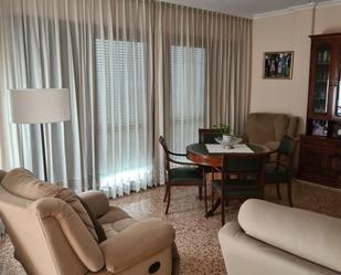 Sala d'estar de Pis de lloguer en  Valencia Capital amb Aire condicionat, Calefacció i Moblat