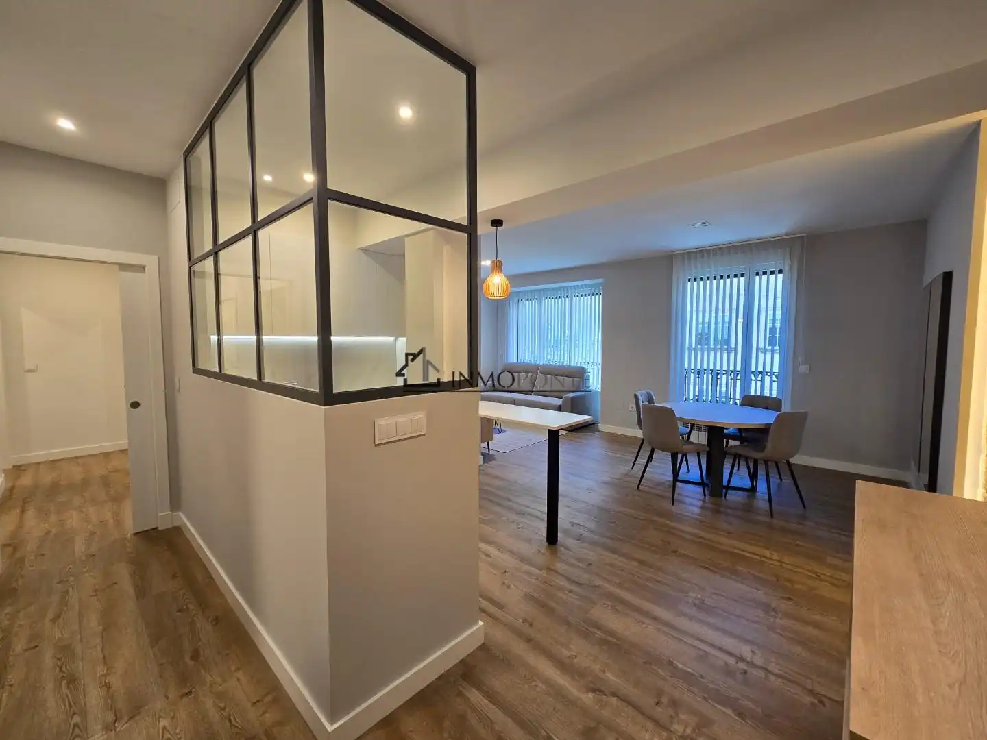 Bedroom of Flat for rent in Pontevedra Capital 