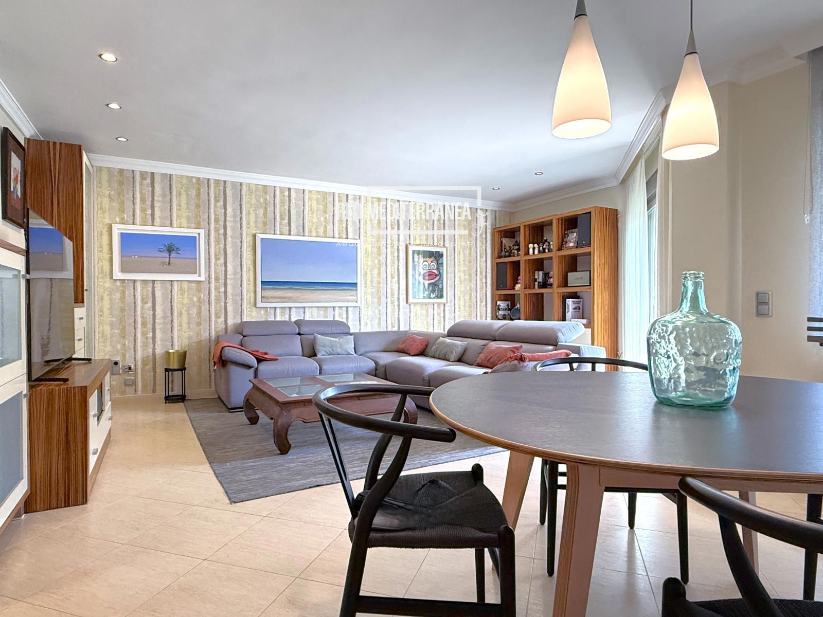 Sala d'estar de Pis en venda en Gandia amb Terrassa, Moblat i Forn