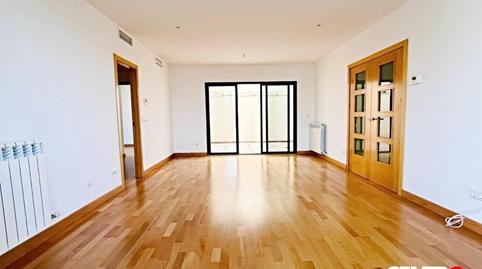 Photo 2 of Flat for sale in N/a, Residencial Triana - Barrio Alto, Granada