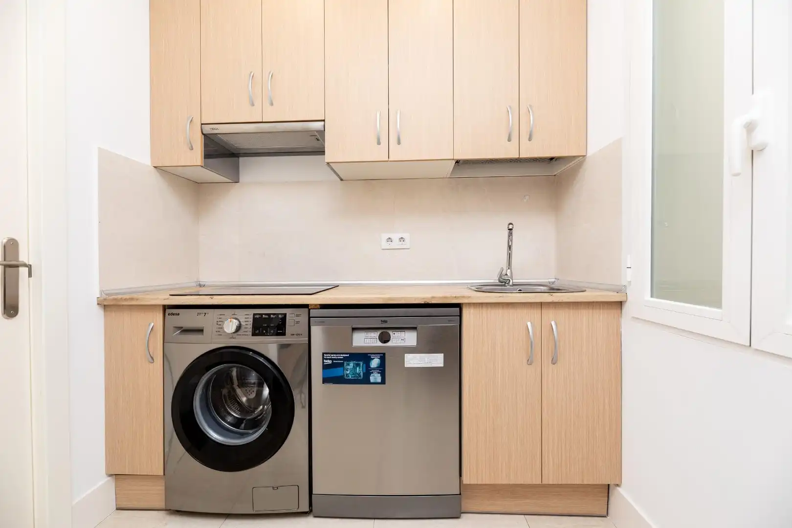 Cocina de Piso de alquiler en Madrid con Aire acondicionado y Calefacción