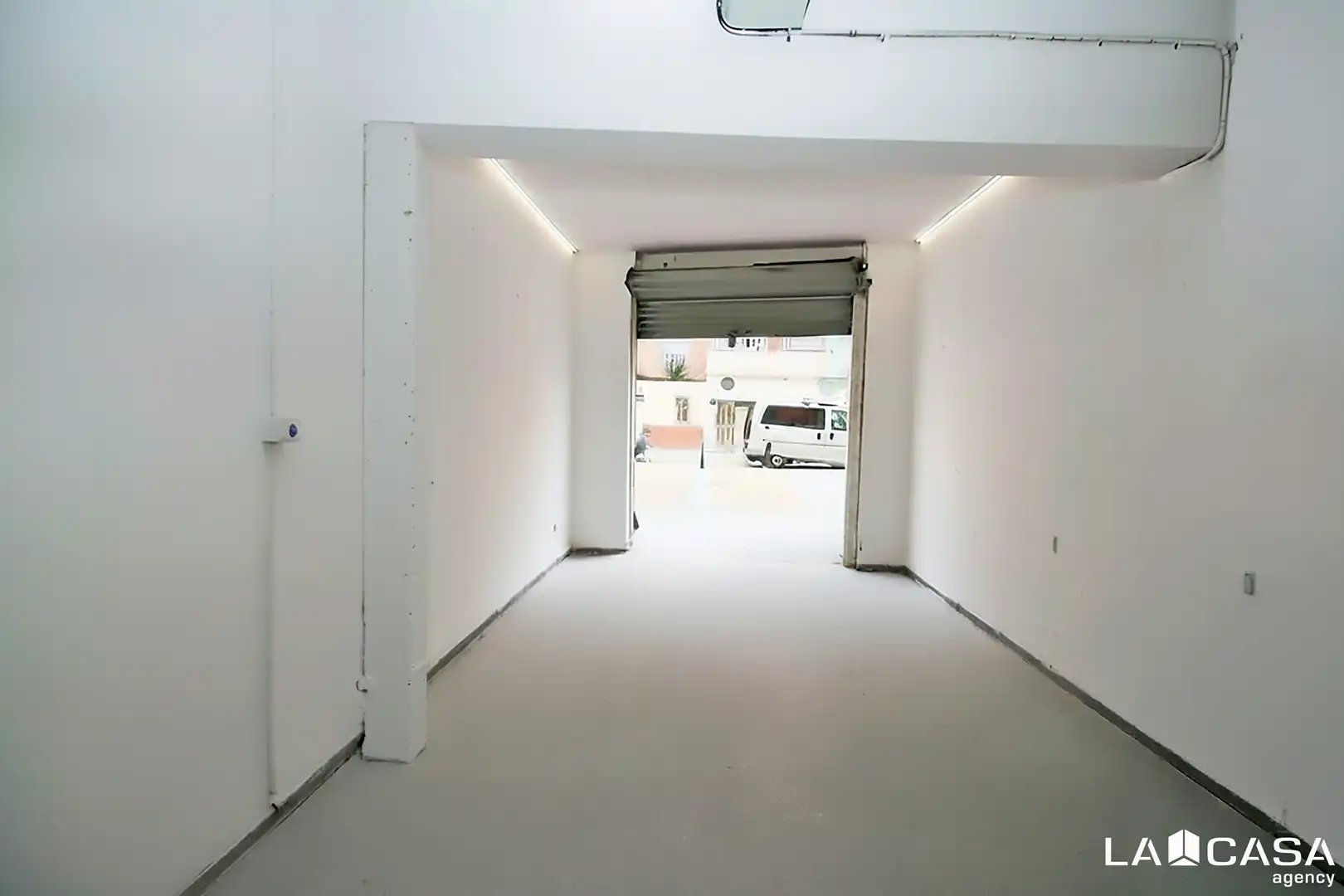 Local comercial en venda a La Florida - Les Planes, imagen 4