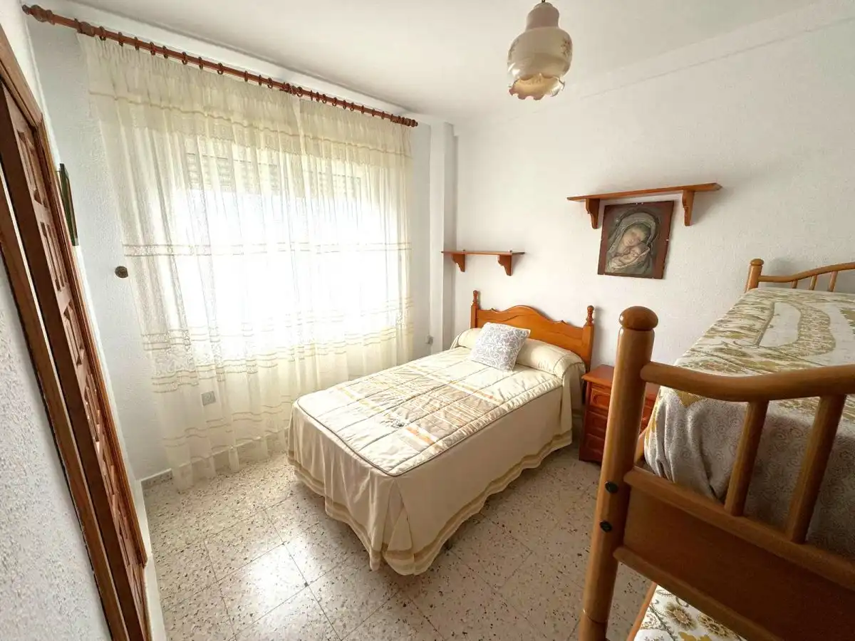 Dormitori de Casa o xalet en venda en Almuradiel amb Aire condicionat, Calefacció i Terrassa