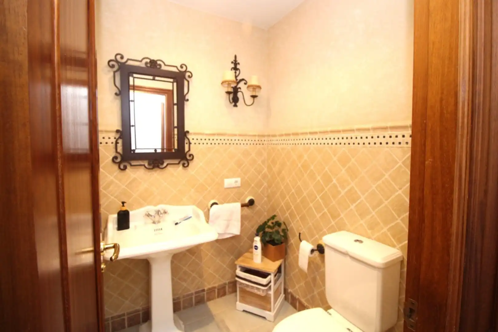Bathroom of Houses for sale in Betanzos  with Heating, Terrace and Storage room