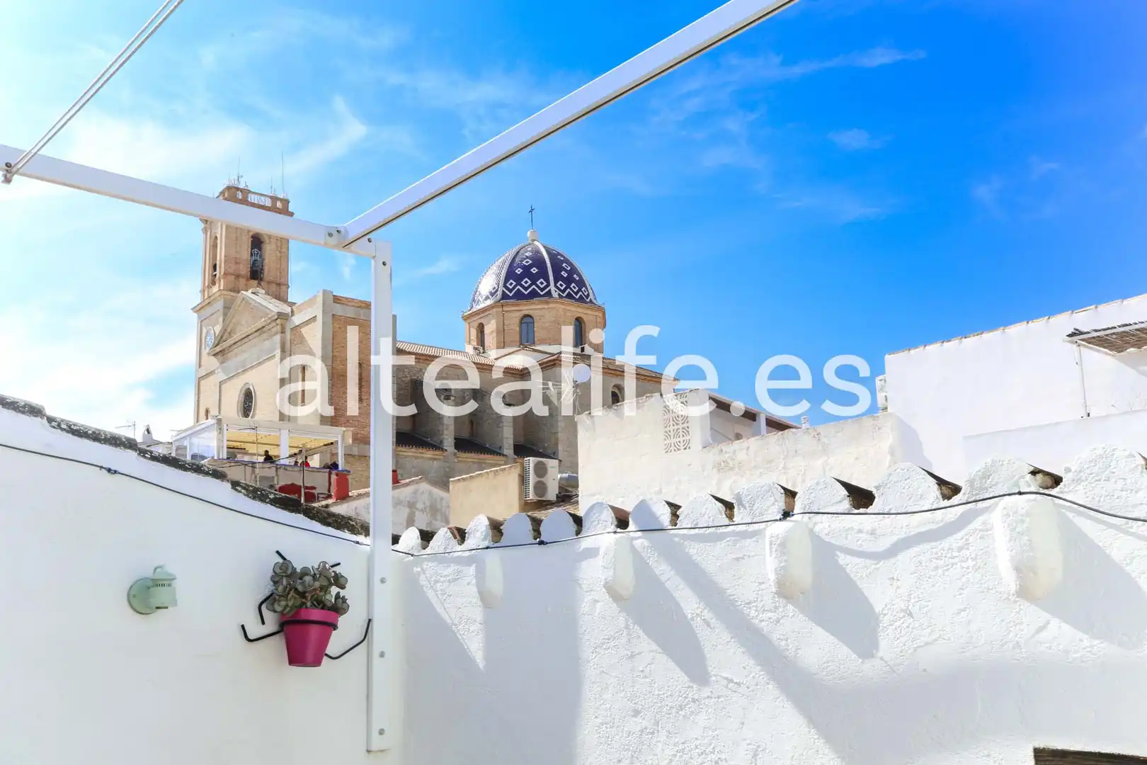 Vista exterior de Casa adosada en venta en Altea con Aire acondicionado, Terraza y Balcón