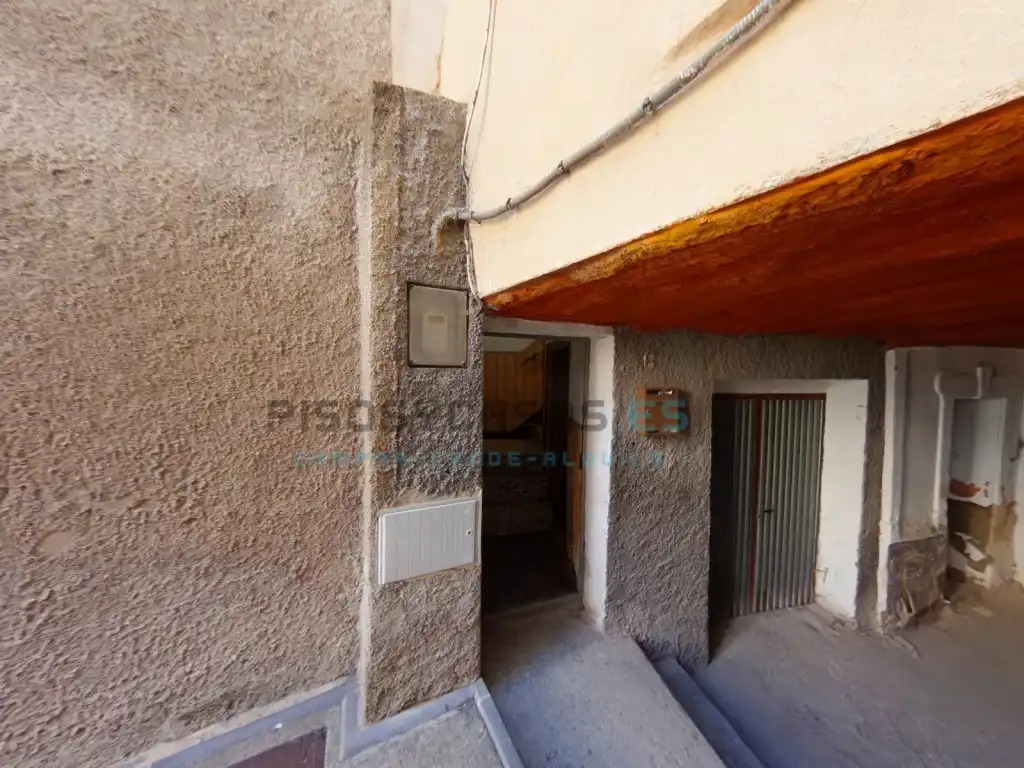 Exterior view of Houses for sale in Ainzón, Zaragoza