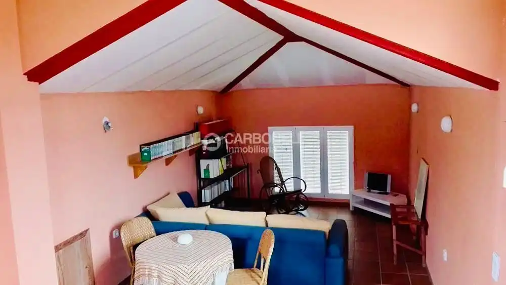 Sala d'estar de Casa o xalet en venda en Cocentaina amb Aire condicionat, Jardí privat i Terrassa
