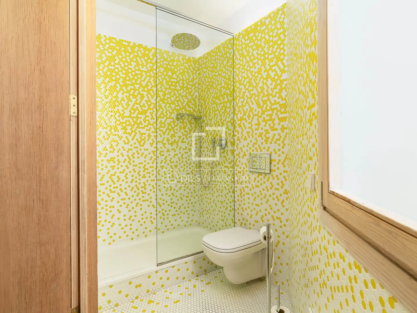 Bathroom of Flat for sale in Barcelona  with Air Conditioner, Heating and Parquet flooring