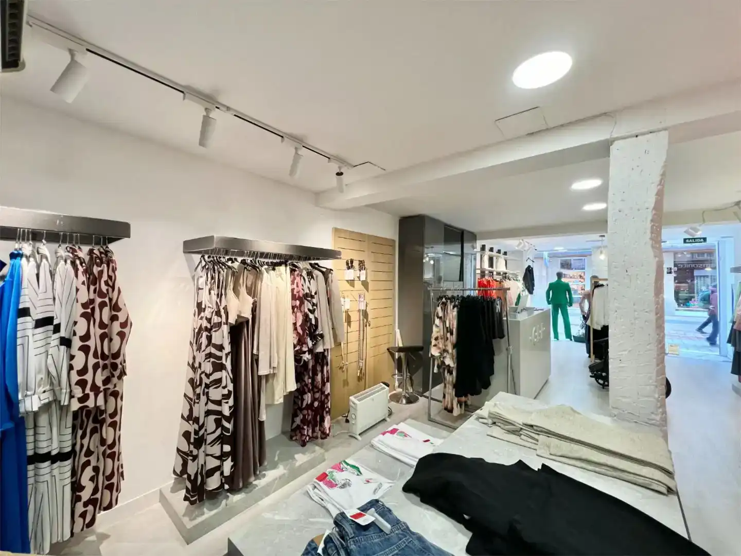 Local en venta en Vitoria - Gasteiz con Aire acondicionado