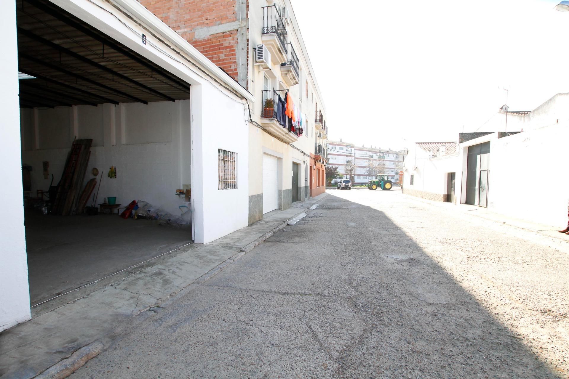 Exterior view of Industrial buildings for sale in Montijo