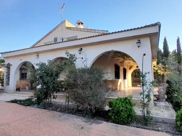 Villa avec piscine à vendre à Yecla
