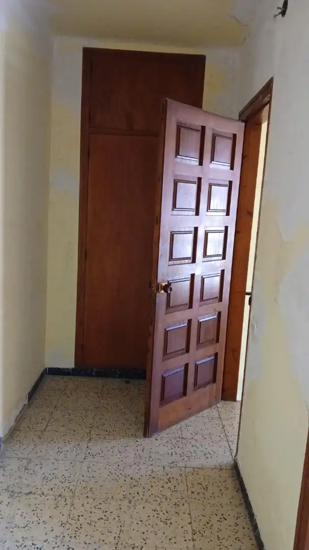Casa adosada en venta en Deltebre con Terraza y Balcón