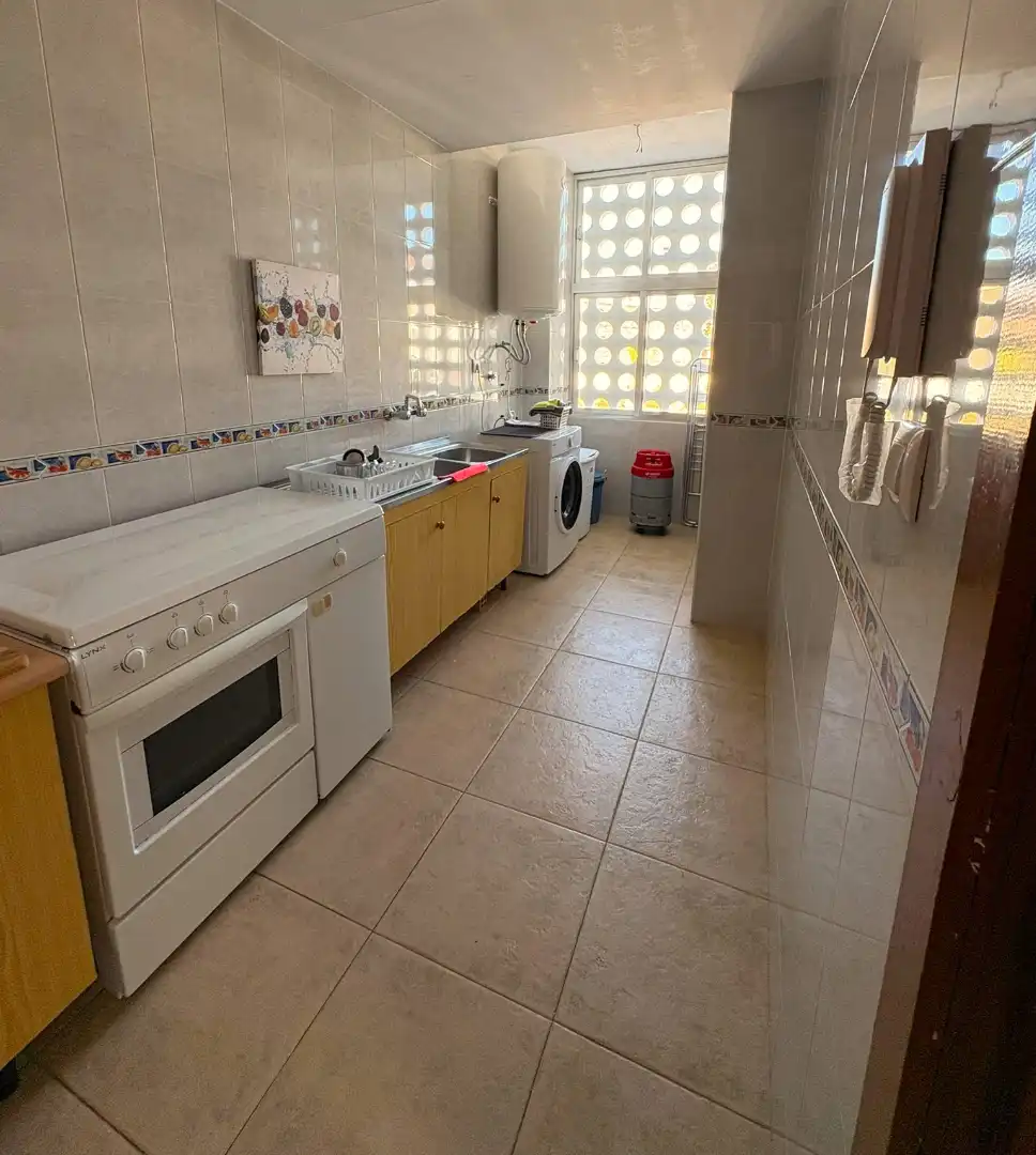 Kitchen of Flat for rent in Chipiona  with Terrace, Furnished and Washing machine