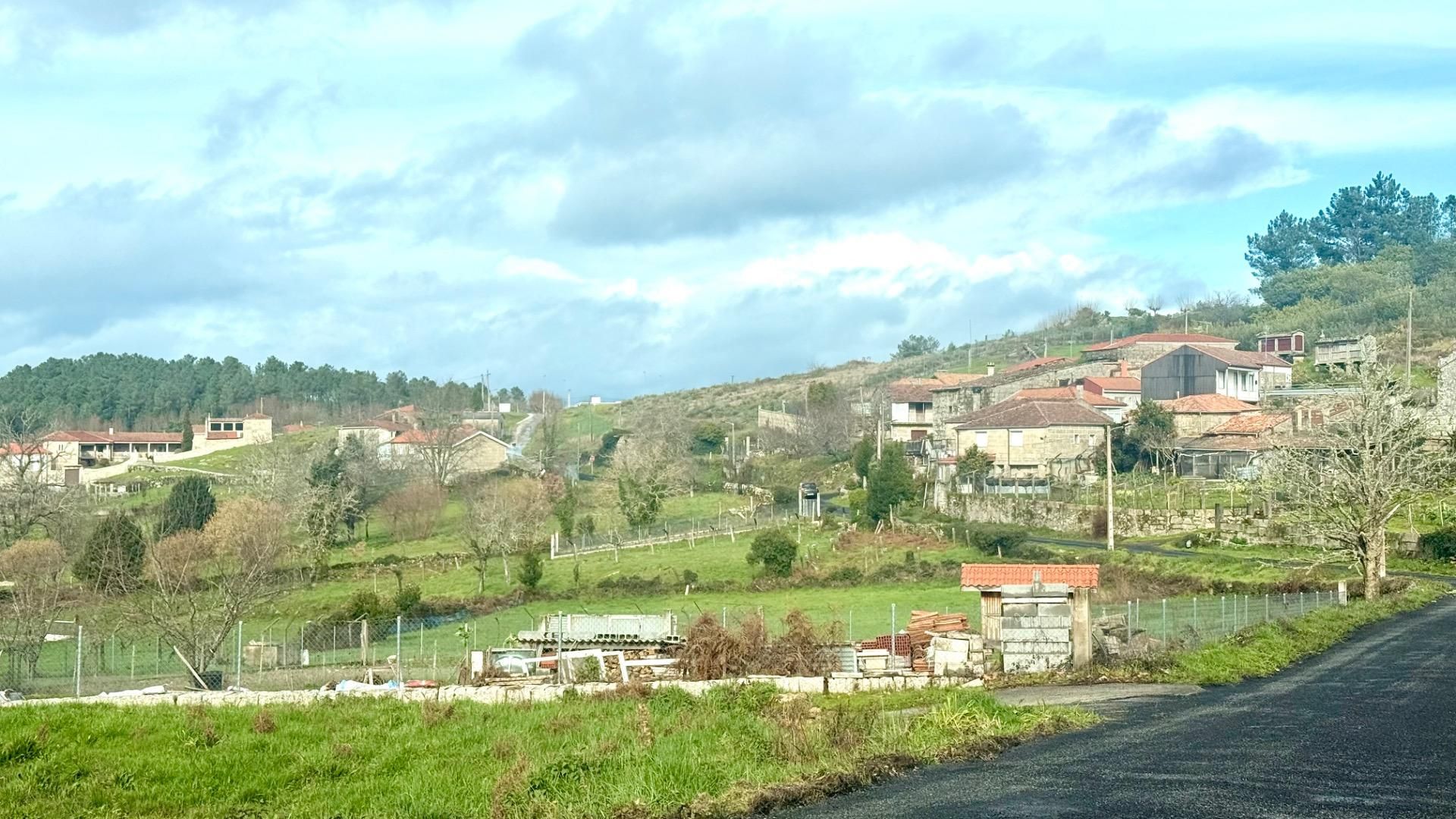 Exterior view of Country house for sale in A Merca    with Private garden, Terrace and Storage room