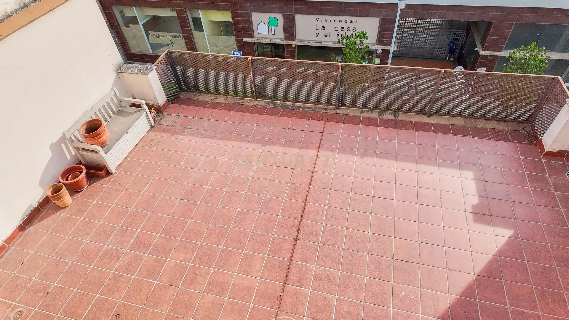 Terrasse von Maisonette zum Verkauf in Badajoz mit Klimaanlage, Abstellraum und Waschmaschine
