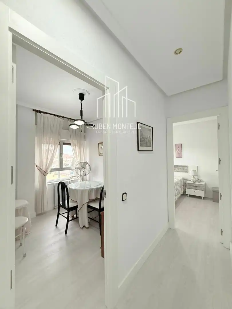 Exterior view of Flat for rent in Salamanca  with Heating, Terrace and Furnished