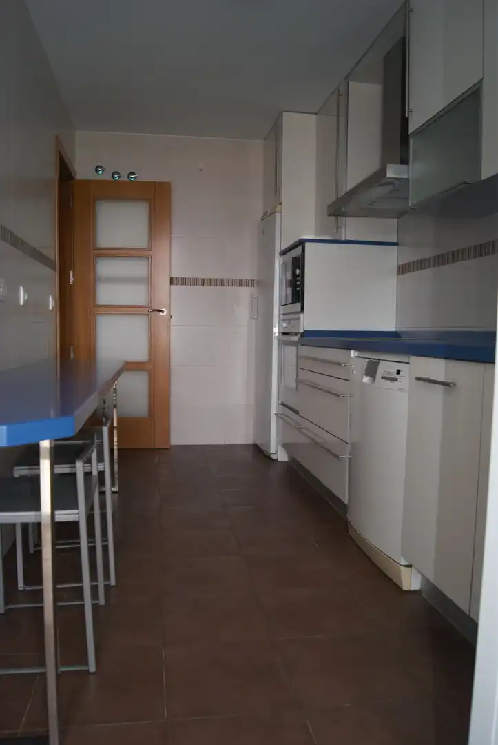 Cocina de Piso de alquiler en Ávila con Calefacción y Amueblado